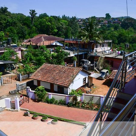 Cauvery Suites Madikeri Eksteriør bilde